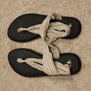 Sanuk Yoga Sling Sandals Size 10